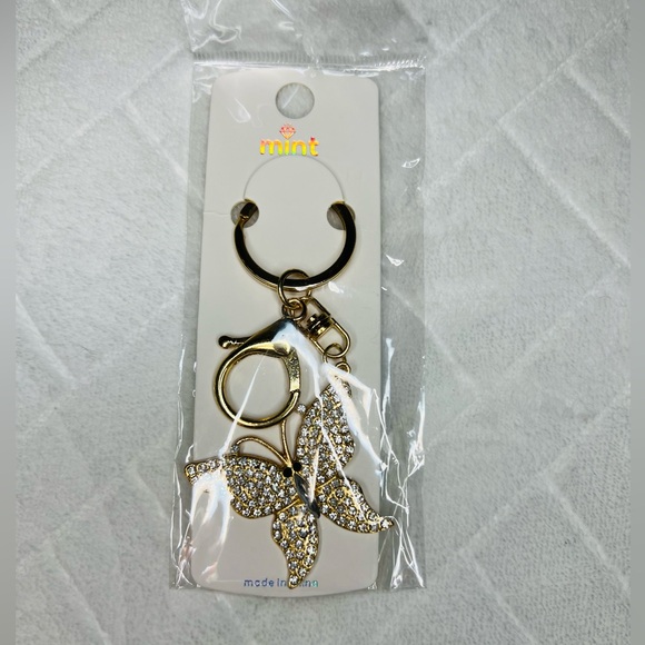 GOLD TONE SPARKLY BUTTERFLY KEYCHAIN BAG CHARM NIP - Picture 2 of 3
